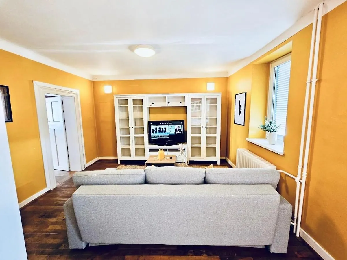 Apartment Cozy One Bedroom Retreat In Luxembourg-Limp17A