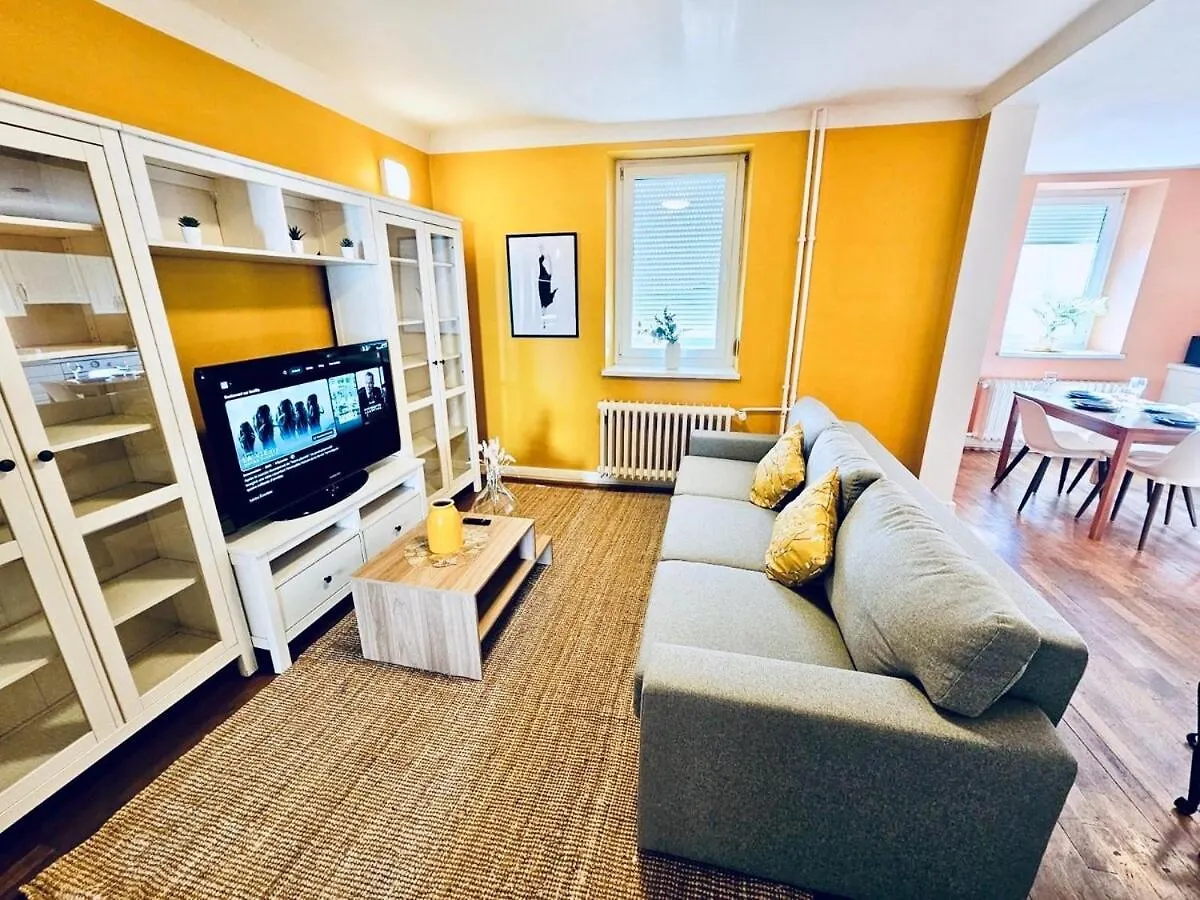 Cozy One Bedroom Retreat In Luxembourg-Limp17A location